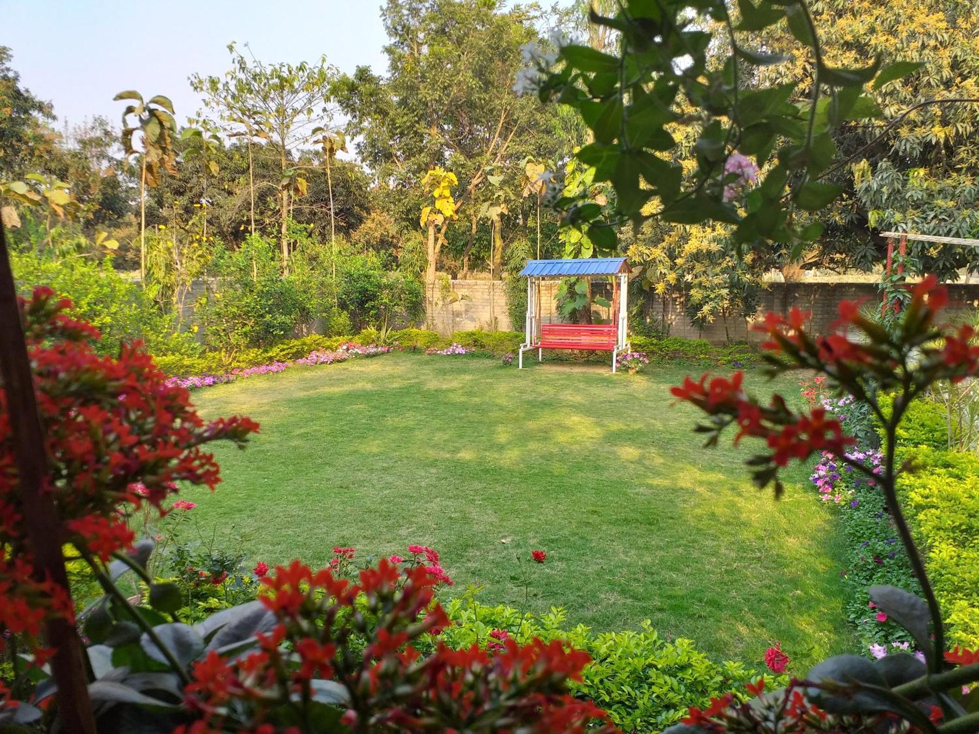Atmaja The Cottage Garden Under Tourism Department Government Of West Bengal Māldah Extérieur photo